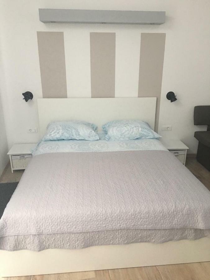 Apartmán Studio Apartman Dado Bale Exteriér fotografie